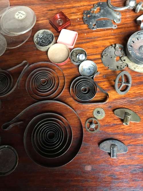 VINTAGE WATCH / CLOCK PARTS