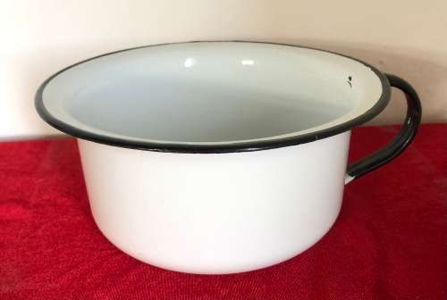 ENAMEL POTTY / KOOS