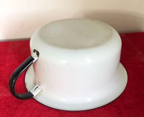 ENAMEL POTTY / KOOS
