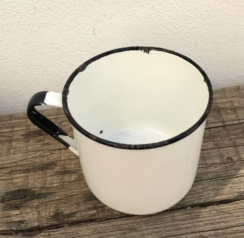 ENAMEL PIE DISH, MIXING BOWL and MUG