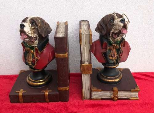 CHARACTER DOG BOOKENDS