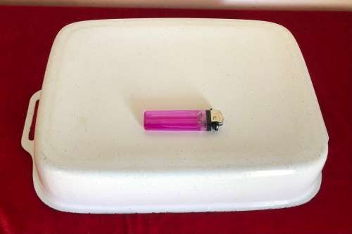 WHITE ENAMELsoap DISH