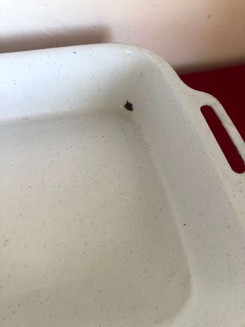 WHITE ENAMELsoap DISH