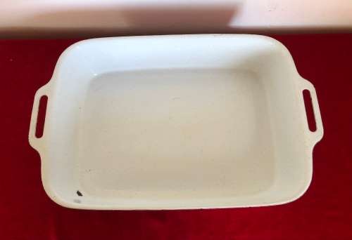 WHITE ENAMELsoap DISH