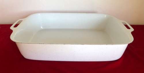 WHITE ENAMELsoap DISH