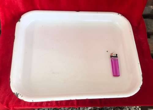 VINTAGE WHITE ENAMEL DISH / TRAY