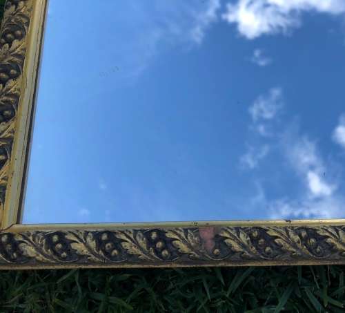 VINTAGE MIRROR