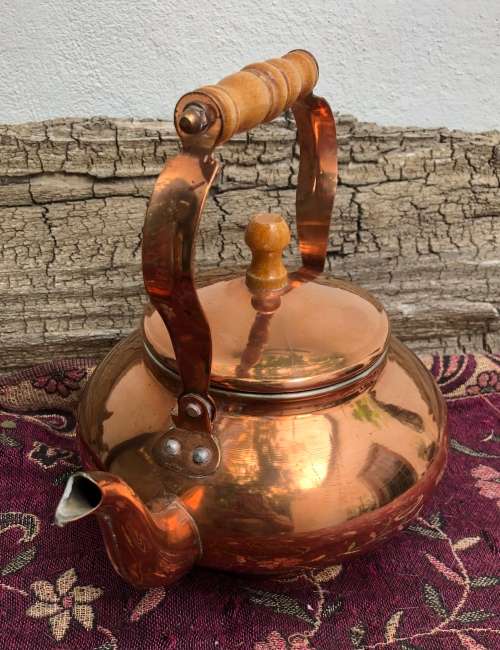 VINTAGE STYLE COPPER KETTLE