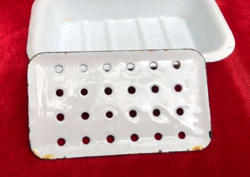 ENAMEL SOAP DISH