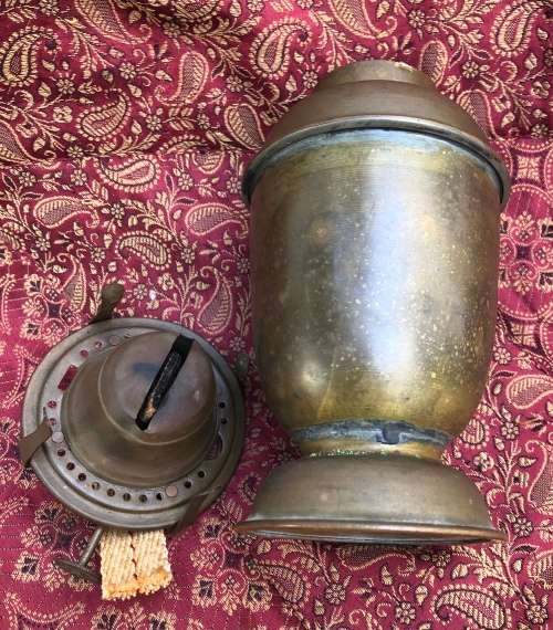 BRASS BRITISH MADE KEROSENE LAMP