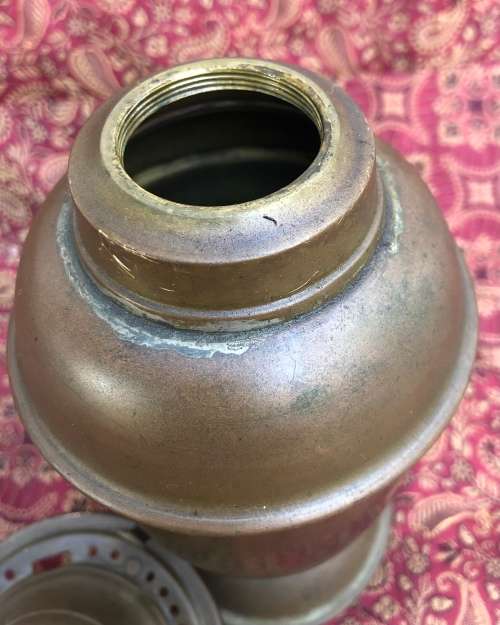 BRASS BRITISH MADE KEROSENE LAMP