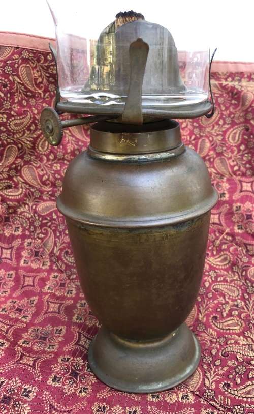 BRASS BRITISH MADE KEROSENE LAMP