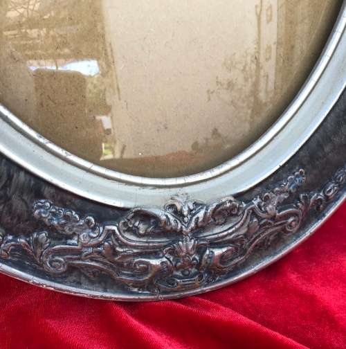 OVAL FRAME WITH CONVEX GLASS `BOLGLAS`