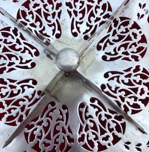 SILVER PLATED SANDWICH / CAKE DISPLAY PLATE