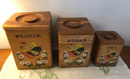 VINTAGE WOODEN CONTAINERS