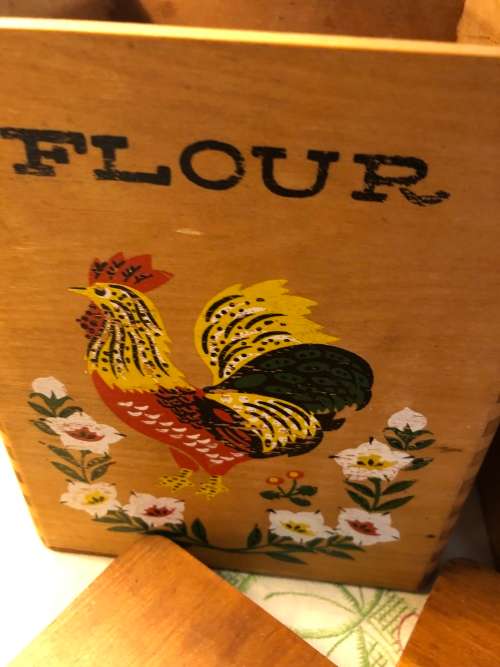 VINTAGE WOODEN CONTAINERS