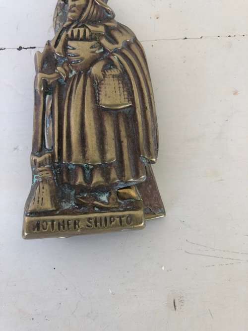 VINTAGE BRASS DOOR KNOCKER `Mother Shipton` English prophetess