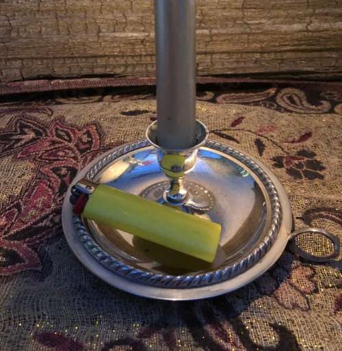 SILVER PLATED CHAMBER STICK / CANDLE HOLDER