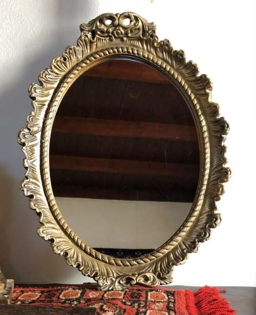 VINTAGE MIRROR - Queen Anne reproduction