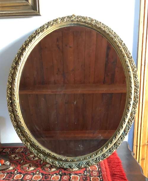 GILTWOOD OVAL MIRROR