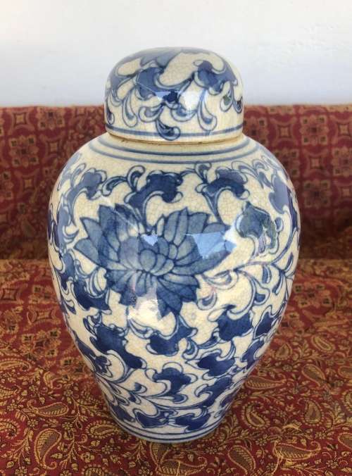 MING BLUE LIMITED EDITION GINGER JAR