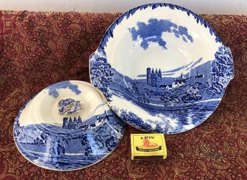 BURLEIGH WARE LIDDED SERVING DISH - Blue & white Balmoral Castle