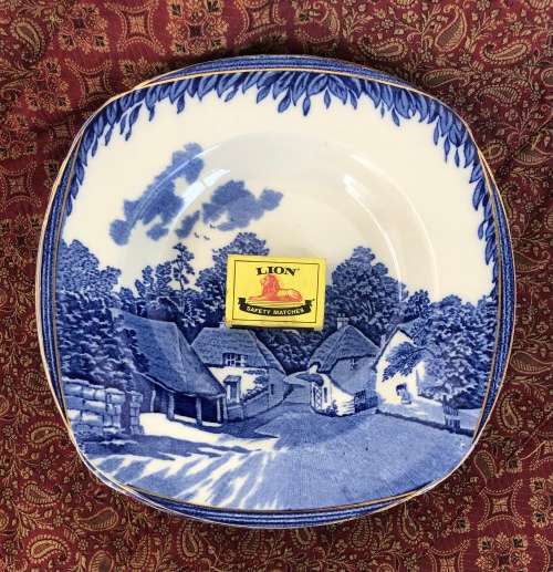 BLUE & WHITE BURLEIGH WARE LARGE BOWLS  - Cocking on Force