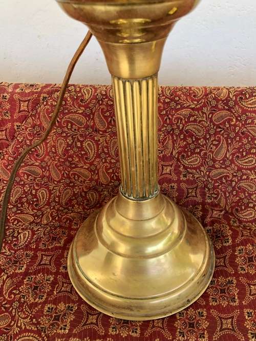 VINTAGE LARGE DUPLEX OIL LAMP