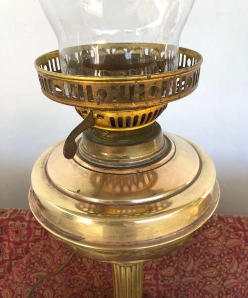 VINTAGE LARGE DUPLEX OIL LAMP