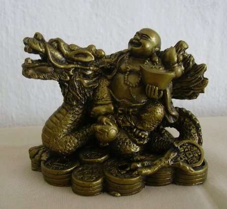 HAPPY BUDDHA WITH DRAGON