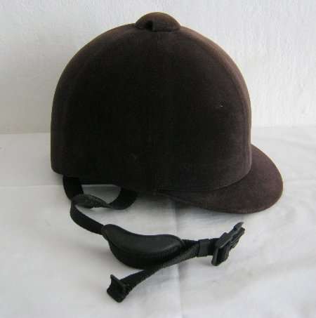 HORSE RIDING CAP