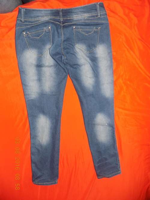 BLUE LADIES SKINNY JEAN SIZE 36