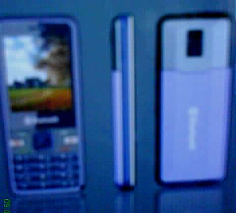 quad band, dual sim card cell phone. BRAND NEW!! Sealed in box.