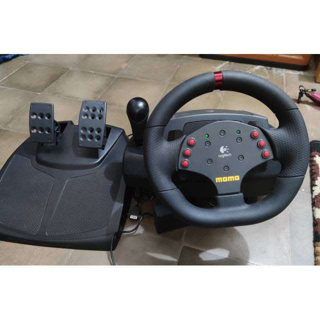 Offers Logitech momo racing force feedback steering wheel and pedal