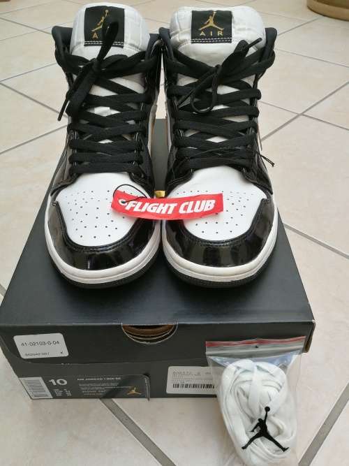 Nike Air Jordan 1 Mid Patent Black/White/Gold