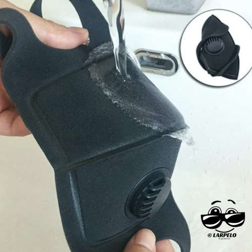 Face mask with breathing valve