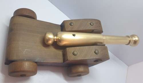 Vintage Solid Brass Powder firing cannon .