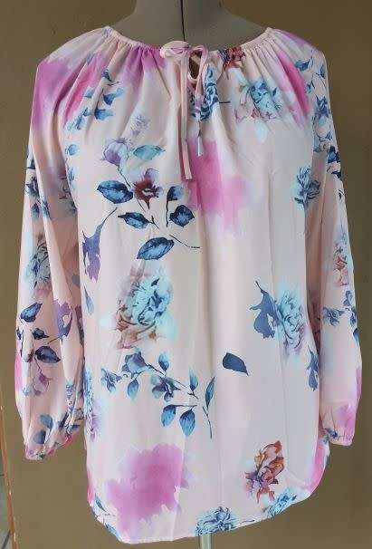 BRAND NEW!! Ladies Peach Long-sleeved Blouse Size XXL (Chinese 5XL)