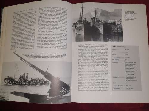 South Africa's FIGHTING SHIPS Past and Present - Allan du Toit