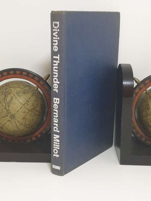 DIVINE THUNDER, The Life and Death of the Kamikazes - Bernard Millot