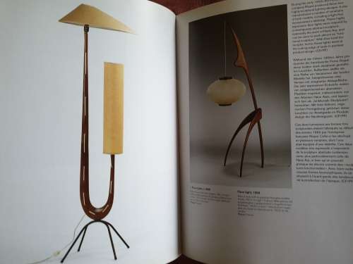 1000 LIGHTS - 1878 to Present. Charlotte & Peter Fiell.