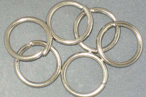 100 pieces - Nickel Color Jump Rings - 14mm
