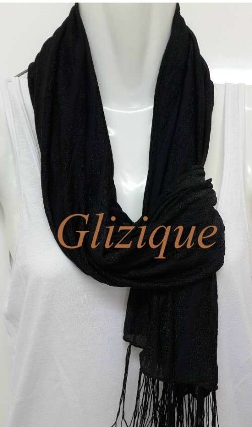 Scarf with Tussles - Black