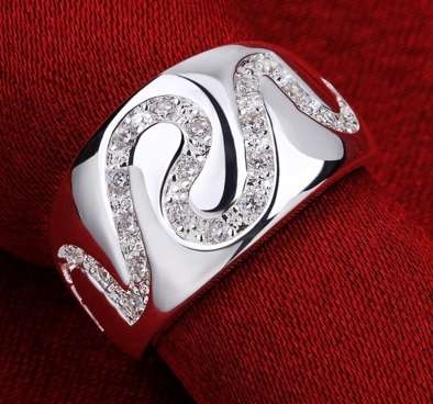925 Silver Fashion Ring - Size 8
