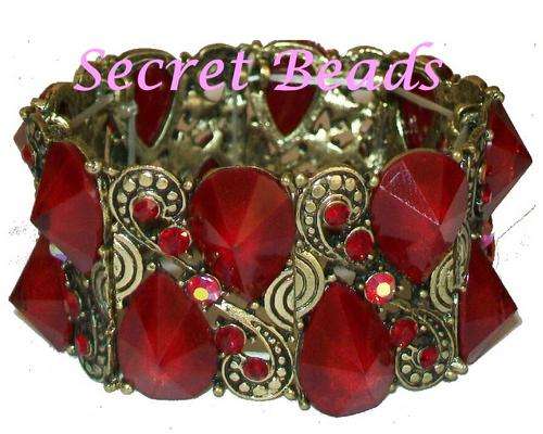 +++ CRAZY +++ Red Stretch Bracelet