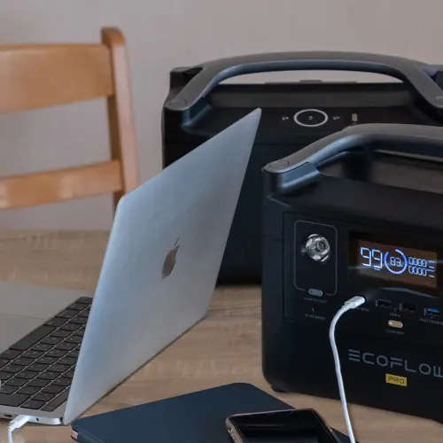 ECOFLOW RIVER PRO PORTABLE POWER STATION, 720WH, 600W