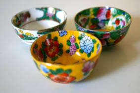 3 SWEET CHINESE BOWLS