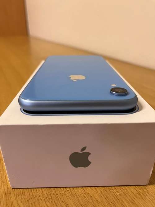iPhone XR Blue 64gb