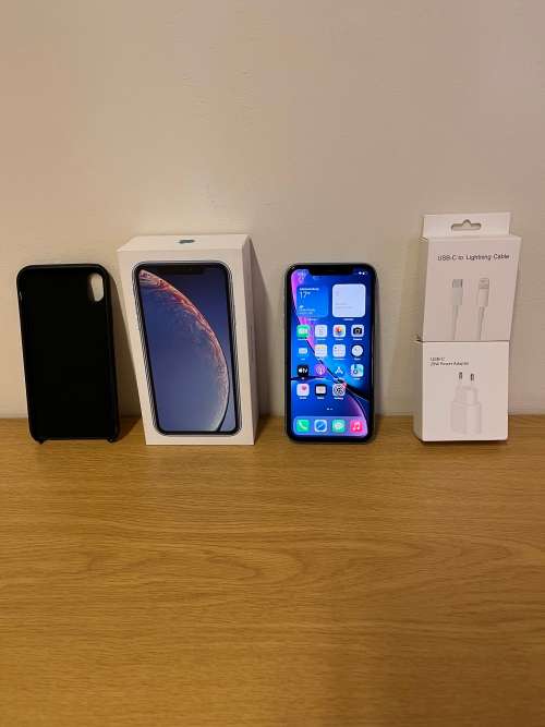 iPhone XR Blue 64gb