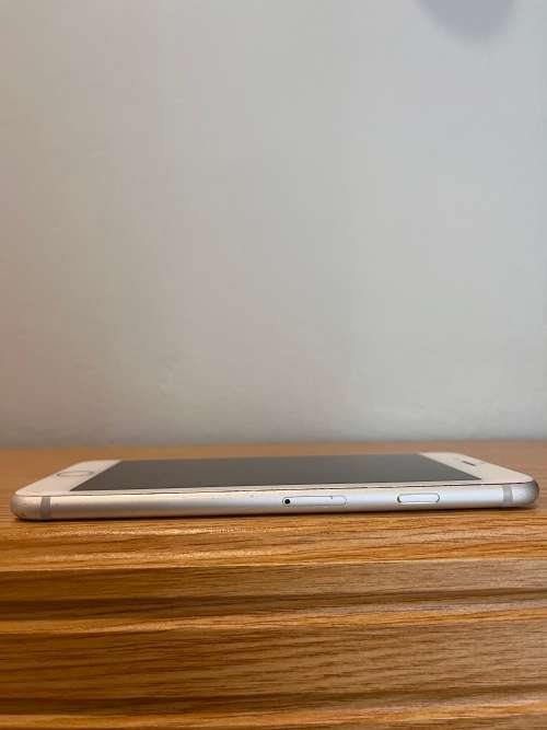 iPhone 7 Silver 128gb